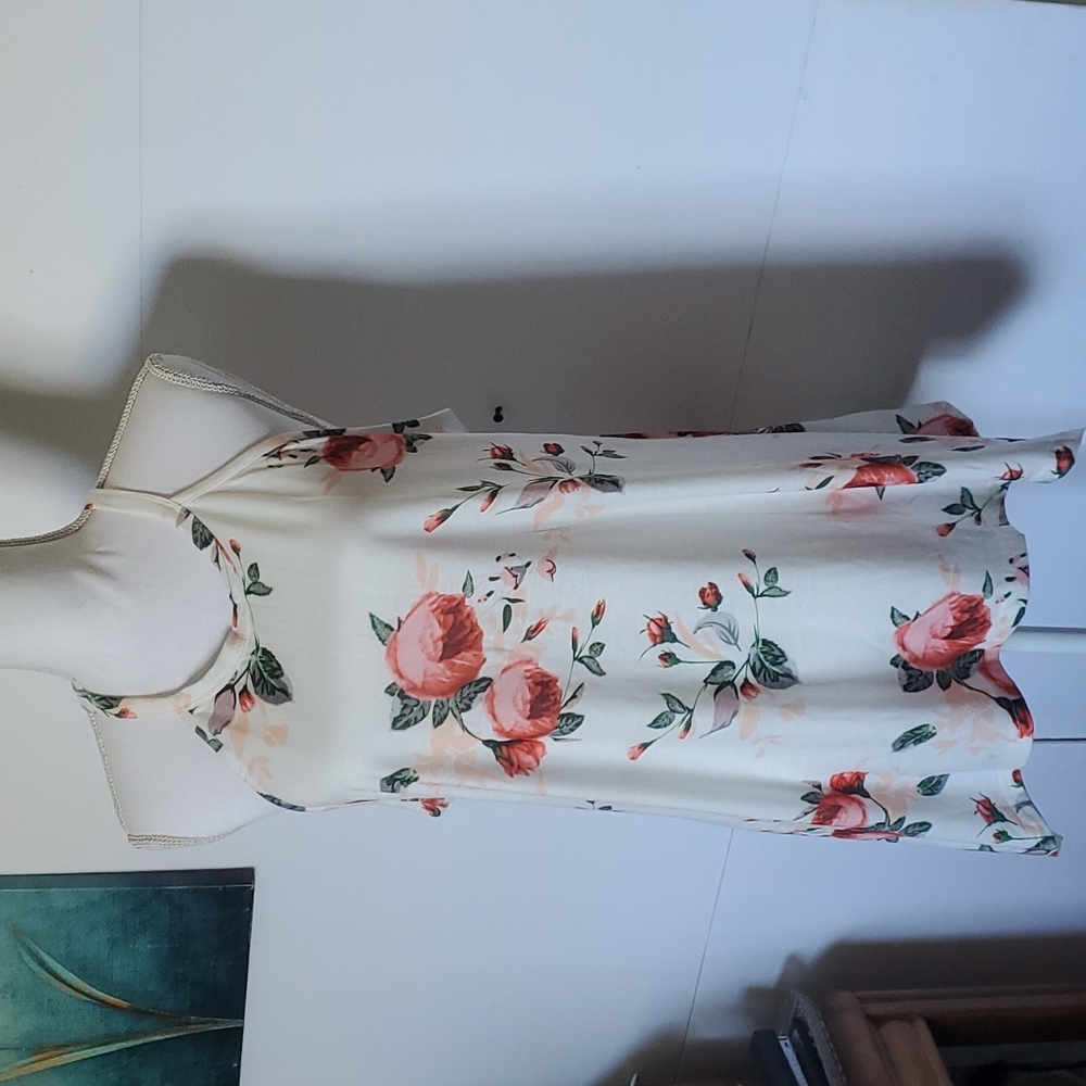 Leo Rosi 44 bust Plus Size Handkerchief Soft Feminine Ivory Peach Rosebud Tank